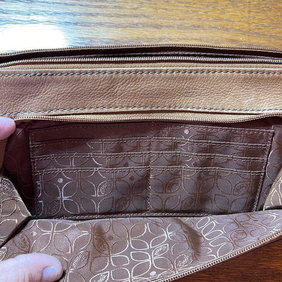 Tan Fossil crossbody - Picture 2 of 8